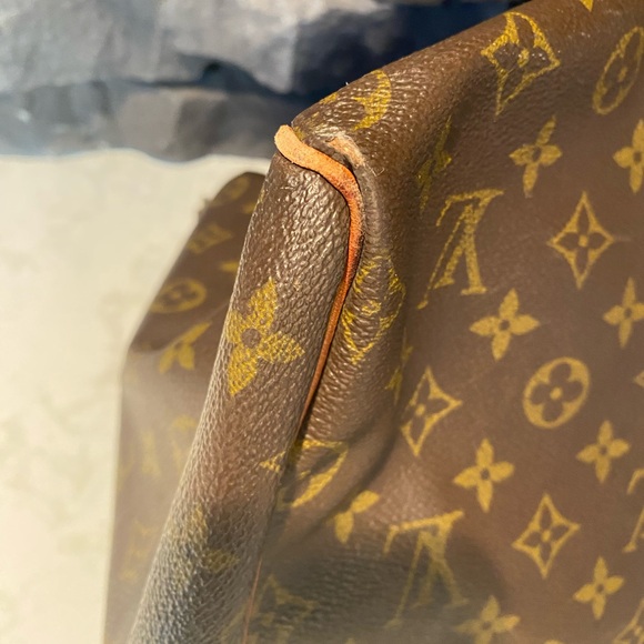 Vintage Louis Vuitton Keepall 55 - Picture 8 of 16